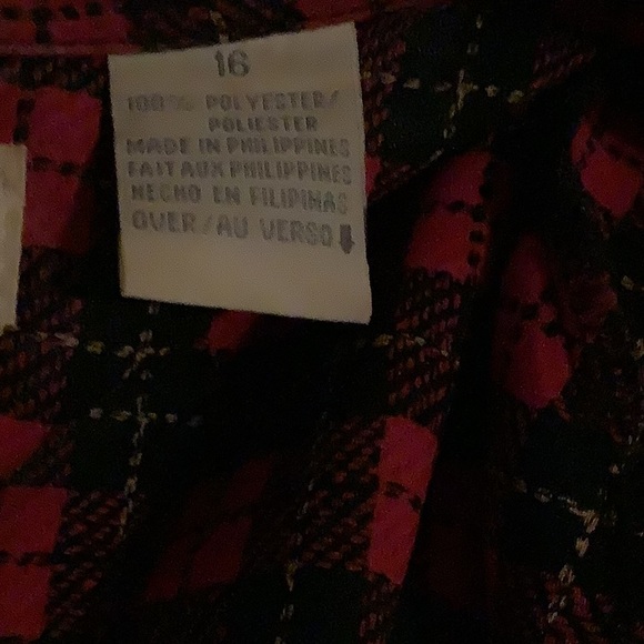Red plaid shirt with button down front and cuffs. Purchased 1990’s from Nordis - Picture 3 of 4